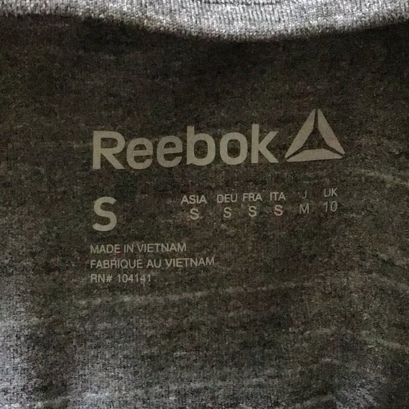 Reebok gray half zip pullover top size small​ - Picture 6 of 7